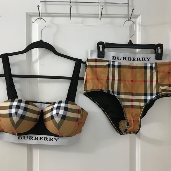 Burberry checkered 2 piece bathing suit, size large never worn - Picture 5 of 7